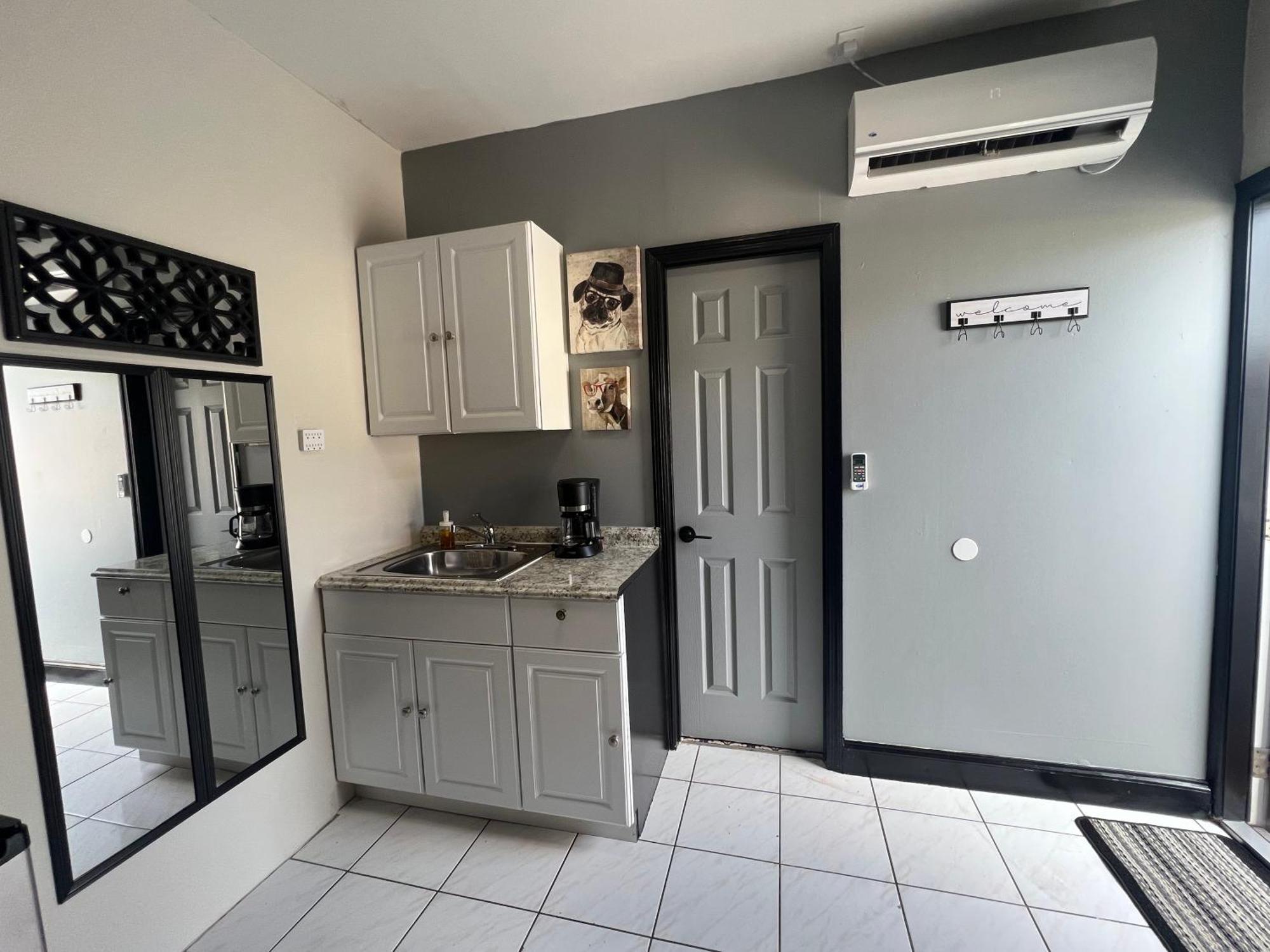 Lovely & Modern Room In Miami Cutler Ridge エクステリア 写真